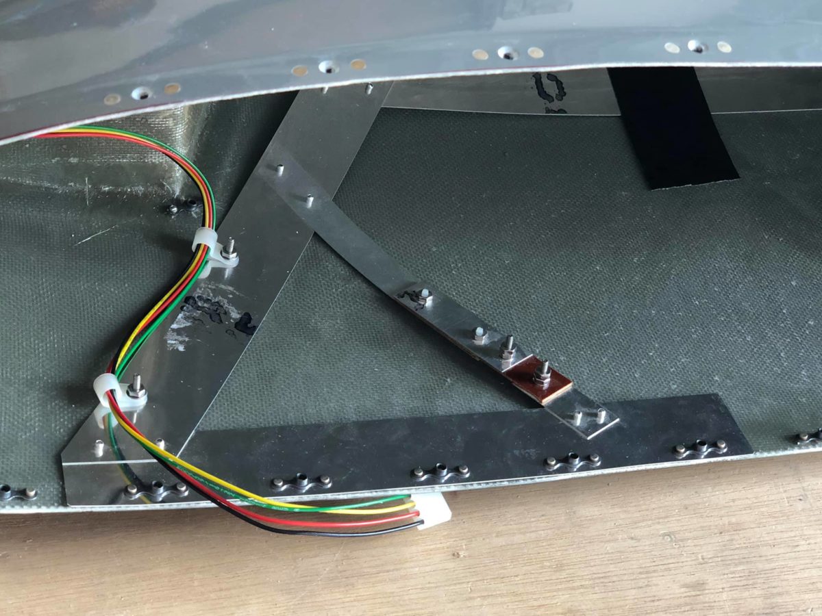 Wings, component installation