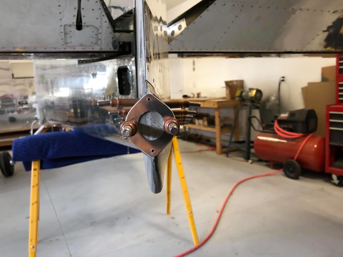 Empennage, rudder installation